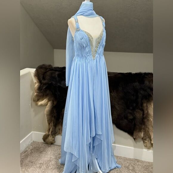 New Gorgeous Light Blue Beaded Chiffon Gown With Shawl - Picture 12 of 16